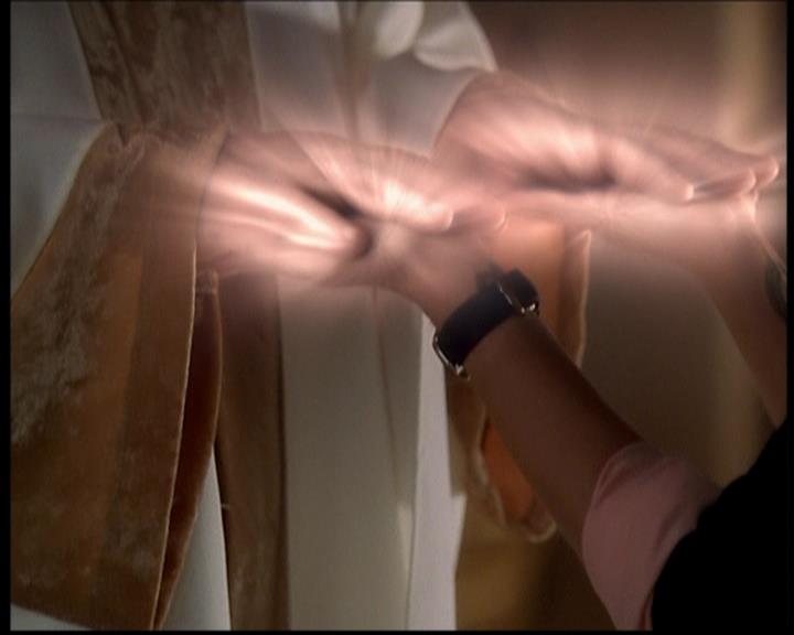 Charmed-Online-dot-710WitchnessProtection2112.jpg