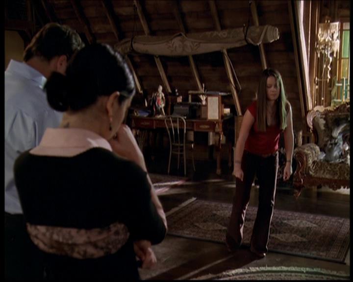 Charmed-Online-dot-710WitchnessProtection2318.jpg