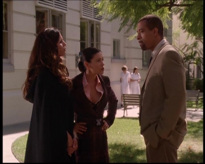 Charmed-Online-dot-710WitchnessProtection1382.jpg