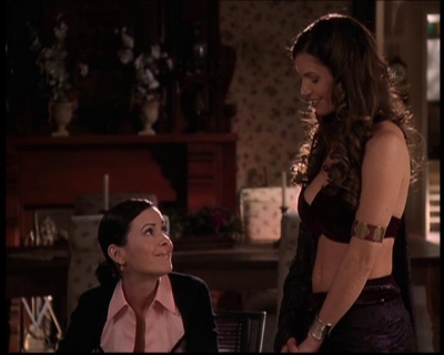 Charmed-Online-dot-710WitchnessProtection1780.jpg