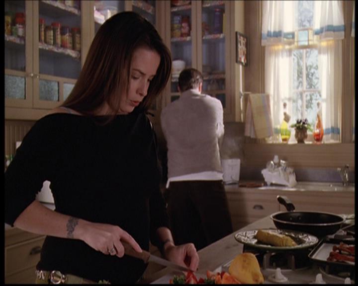 Charmed-Online-dot-711OrdinaryWitches0016.jpg