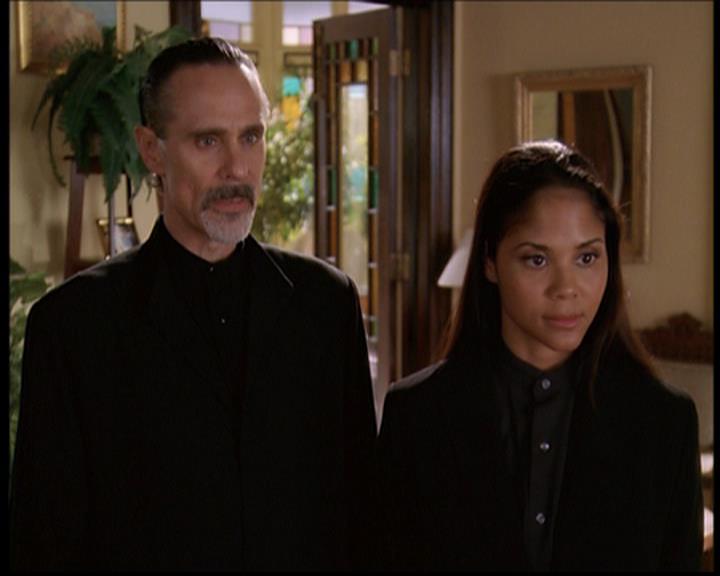 Charmed-Online-dot-711OrdinaryWitches0113.jpg