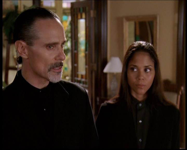 Charmed-Online-dot-711OrdinaryWitches0147.jpg