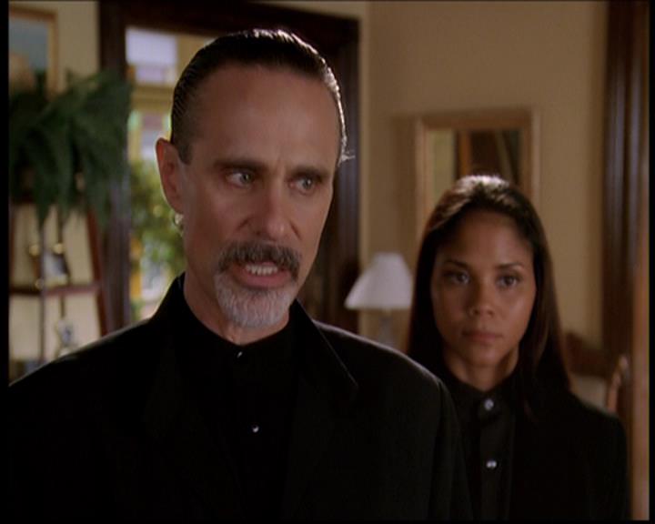 Charmed-Online-dot-711OrdinaryWitches0168.jpg