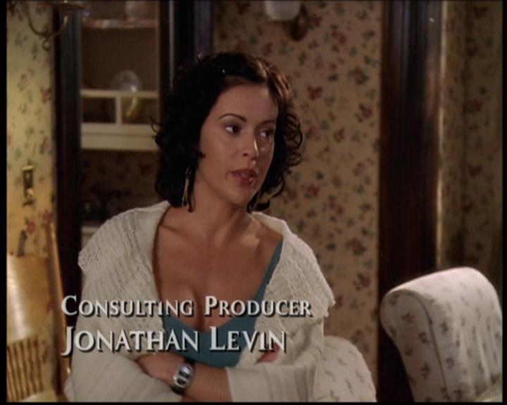 Charmed-Online-dot-711OrdinaryWitches0324.jpg Charmed-Online-dot-711OrdinaryWitches0324.jpg