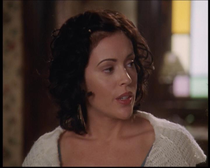 Charmed-Online-dot-711OrdinaryWitches0335.jpg