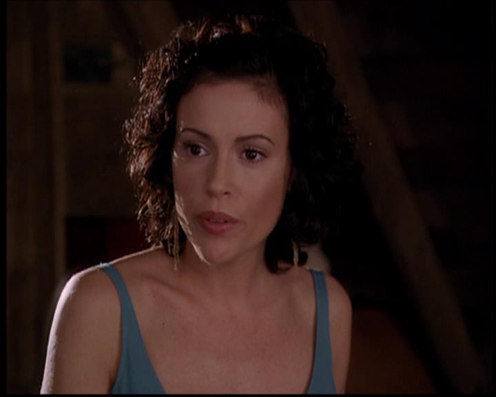 Charmed-Online-dot-711OrdinaryWitches0561.jpg Charmed-Online-dot-711OrdinaryWitches0561.jpg