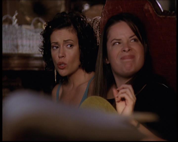 Charmed-Online-dot-711OrdinaryWitches0839.jpg