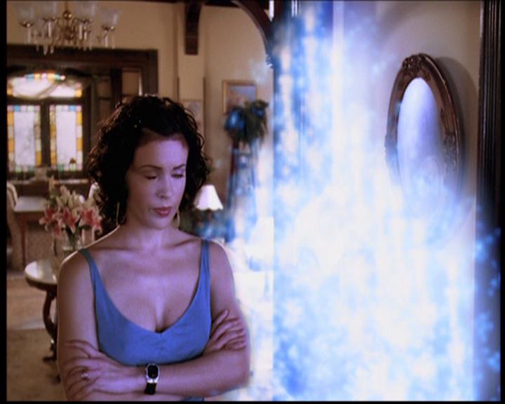 Charmed-Online-dot-711OrdinaryWitches0924.jpg