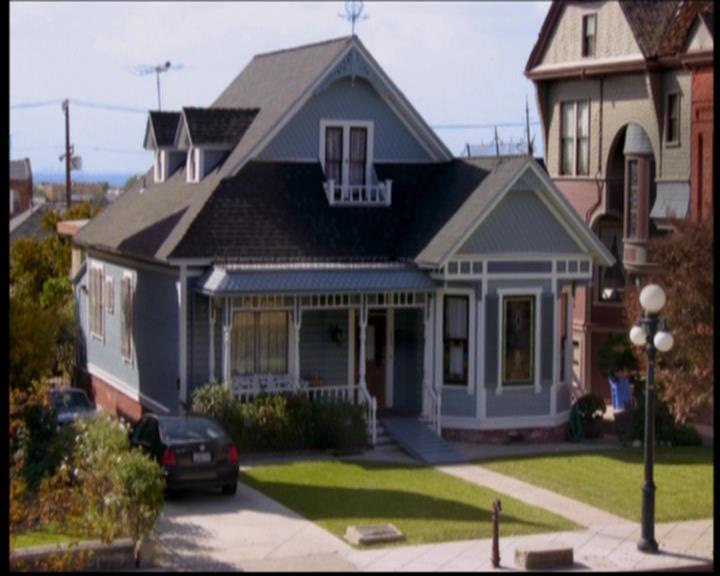 Charmed-Online-dot-711OrdinaryWitches0932.jpg Charmed-Online-dot-711OrdinaryWitches0932.jpg