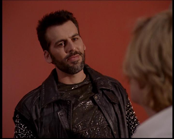 Charmed-Online-dot-711OrdinaryWitches1253.jpg Charmed-Online-dot-711OrdinaryWitches1253.jpg