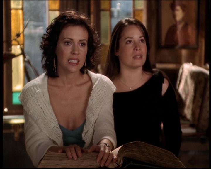 Charmed-Online-dot-711OrdinaryWitches1410.jpg