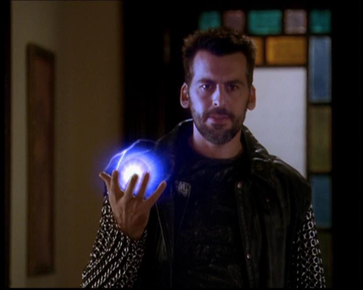 Charmed-Online-dot-711OrdinaryWitches1911.jpg Charmed-Online-dot-711OrdinaryWitches1911.jpg