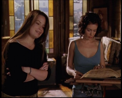 Charmed-Online-dot-711OrdinaryWitches0535.jpg