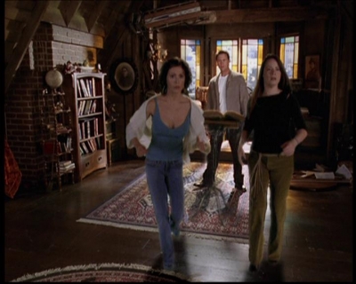 Charmed-Online-dot-711OrdinaryWitches1599.jpg