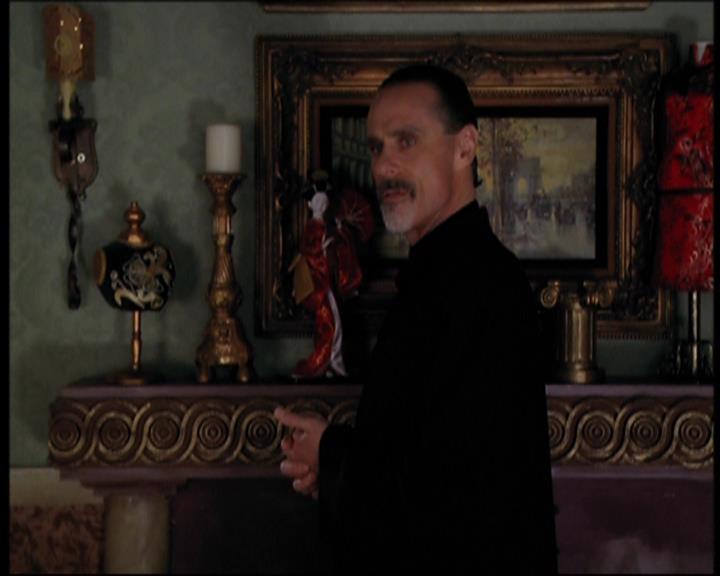 Charmed-Online-dot-712ExtremeHomeMakeoverWorldEdition0401.jpg