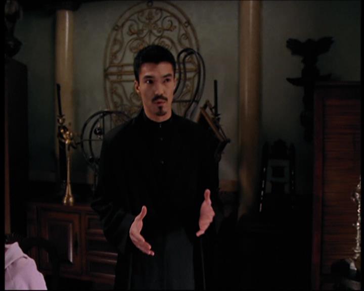 Charmed-Online-dot-712ExtremeHomeMakeoverWorldEdition0409.jpg