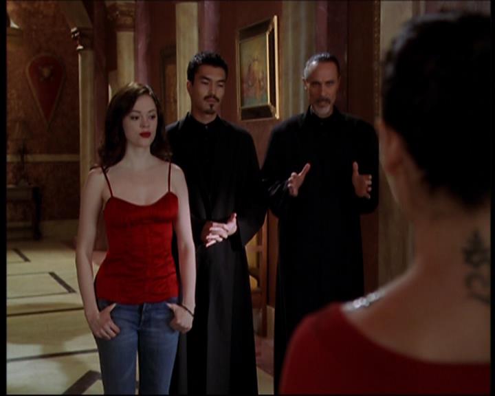 Charmed-Online-dot-712ExtremeHomeMakeoverWorldEdition0490.jpg