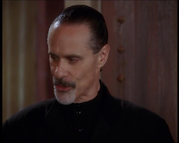 Charmed-Online-dot-712ExtremeHomeMakeoverWorldEdition0505.jpg Charmed-Online-dot-712ExtremeHomeMakeoverWorldEdition0505.jpg