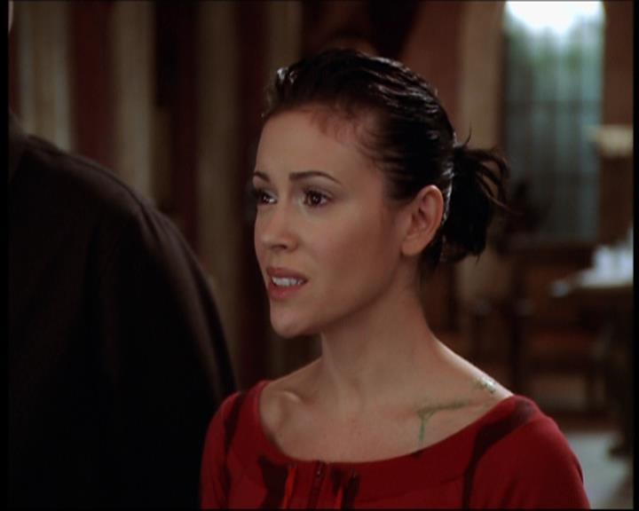 Charmed-Online-dot-712ExtremeHomeMakeoverWorldEdition0539.jpg