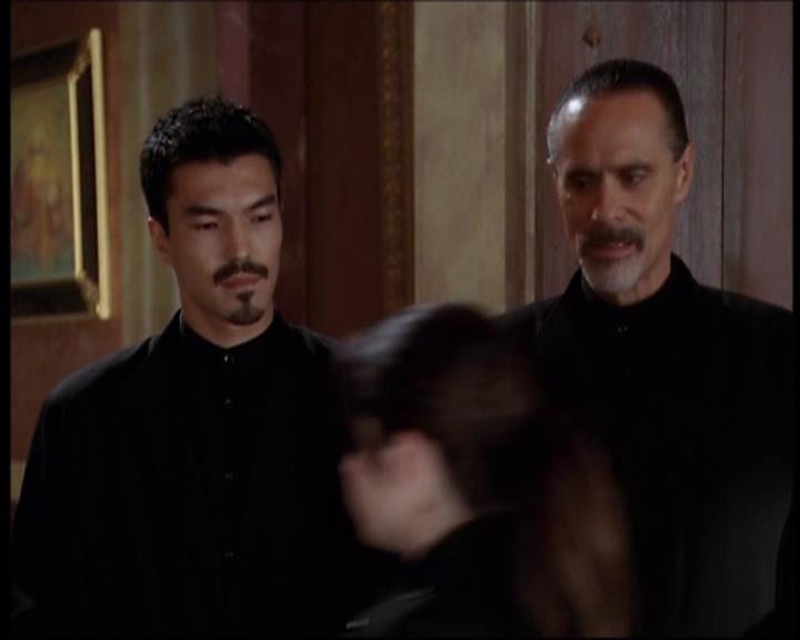 Charmed-Online-dot-712ExtremeHomeMakeoverWorldEdition0565.jpg