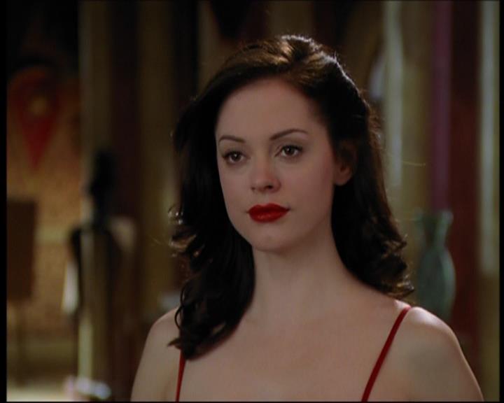 Charmed-Online-dot-712ExtremeHomeMakeoverWorldEdition0581.jpg