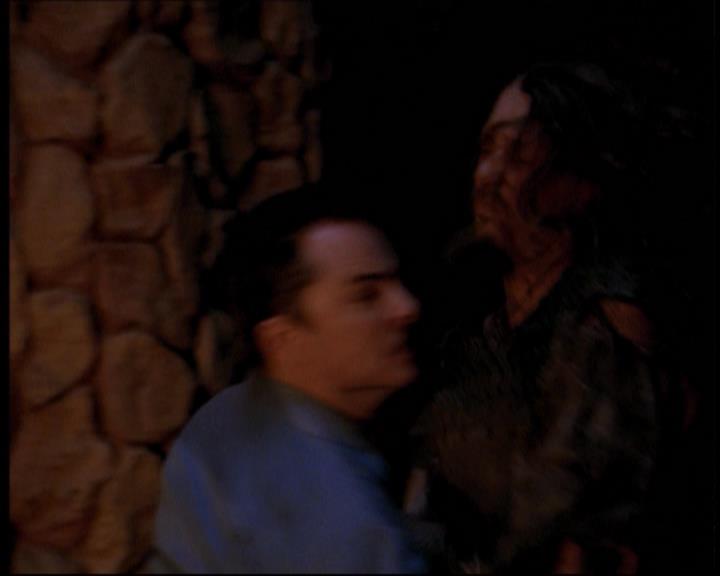 Charmed-Online-dot-712ExtremeHomeMakeoverWorldEdition0591.jpg