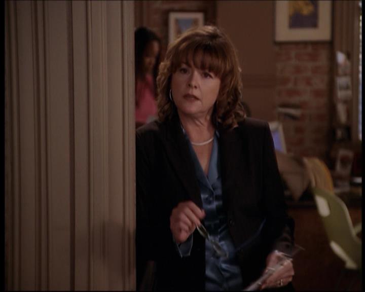 Charmed-Online-dot-712ExtremeHomeMakeoverWorldEdition0638.jpg