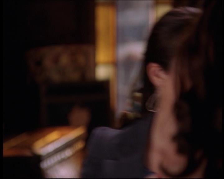 Charmed-Online-dot-712ExtremeHomeMakeoverWorldEdition0838.jpg