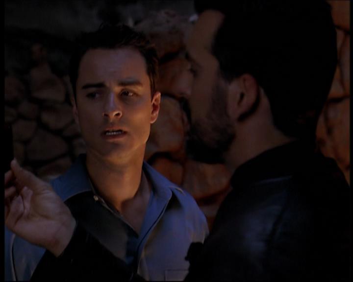 Charmed-Online-dot-712ExtremeHomeMakeoverWorldEdition0849.jpg