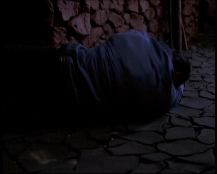 Charmed-Online-dot-712ExtremeHomeMakeoverWorldEdition0916.jpg