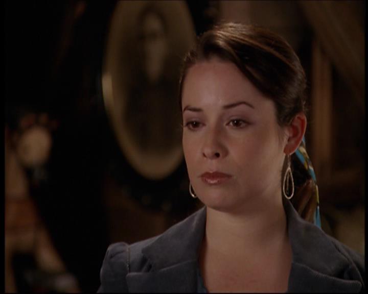 Charmed-Online-dot-712ExtremeHomeMakeoverWorldEdition0977.jpg