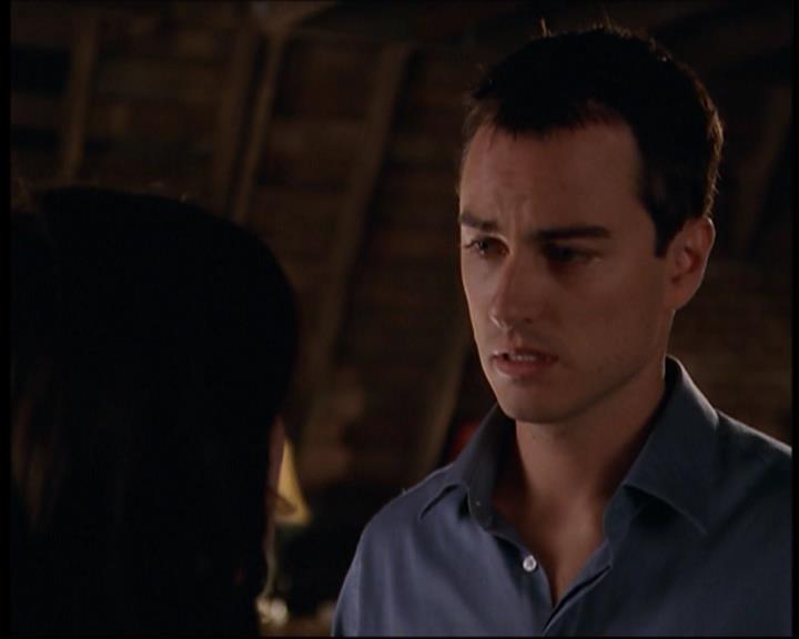Charmed-Online-dot-712ExtremeHomeMakeoverWorldEdition1055.jpg