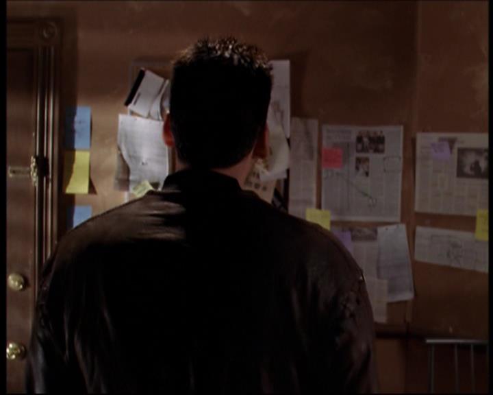 Charmed-Online-dot-712ExtremeHomeMakeoverWorldEdition1157.jpg