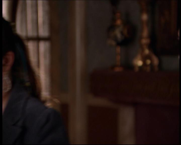 Charmed-Online-dot-712ExtremeHomeMakeoverWorldEdition1241.jpg
