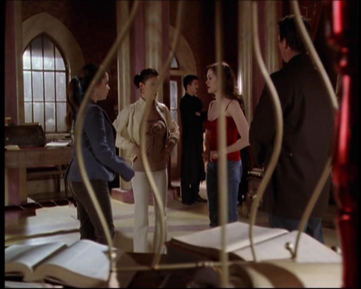 Charmed-Online-dot-712ExtremeHomeMakeoverWorldEdition1251.jpg
