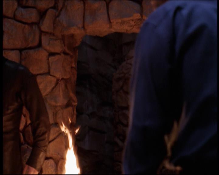 Charmed-Online-dot-712ExtremeHomeMakeoverWorldEdition1507.jpg
