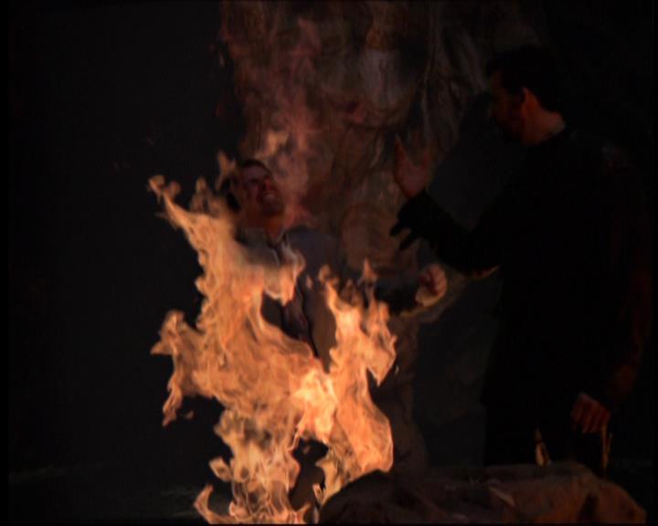 Charmed-Online-dot-712ExtremeHomeMakeoverWorldEdition1515.jpg