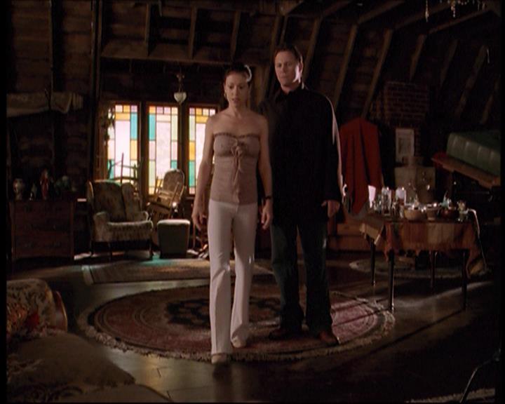Charmed-Online-dot-712ExtremeHomeMakeoverWorldEdition1986.jpg