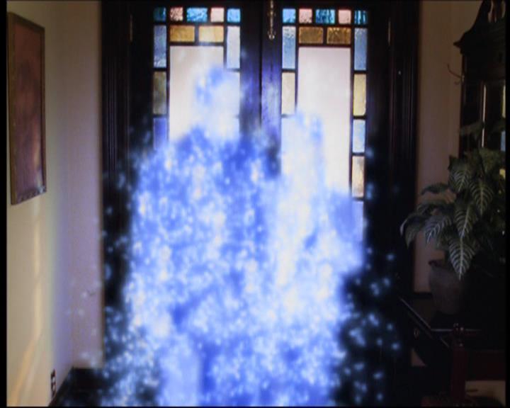 Charmed-Online-dot-712ExtremeHomeMakeoverWorldEdition2219.jpg