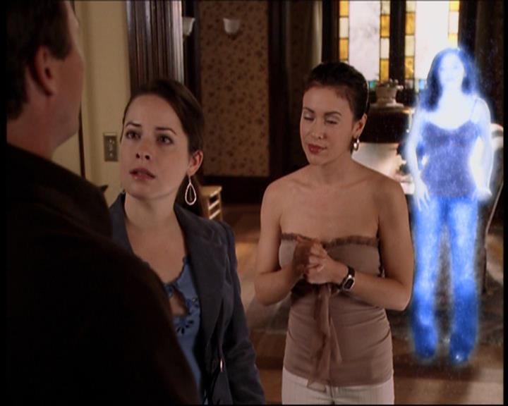 Charmed-Online-dot-712ExtremeHomeMakeoverWorldEdition2258.jpg