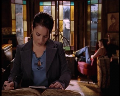 Charmed-Online-dot-712ExtremeHomeMakeoverWorldEdition0748.jpg