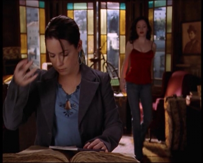 Charmed-Online-dot-712ExtremeHomeMakeoverWorldEdition0752.jpg