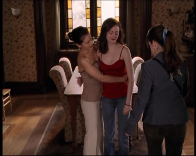 Charmed-Online-dot-712ExtremeHomeMakeoverWorldEdition2265.jpg