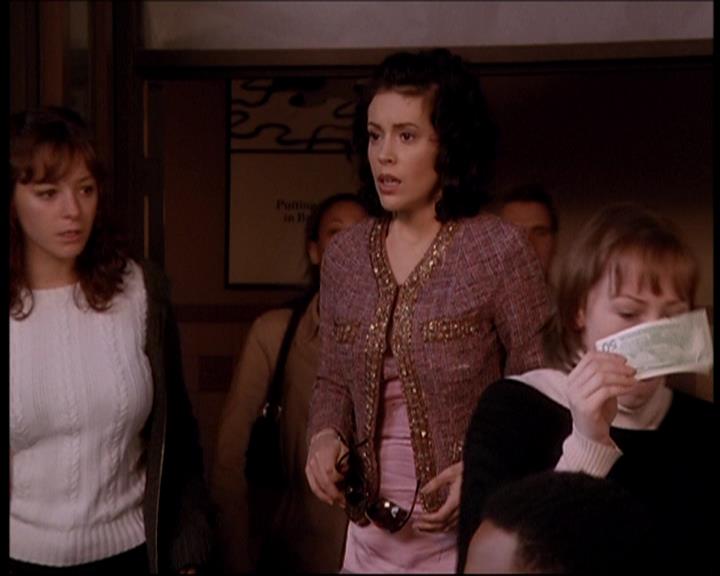 Charmed-Online-dot-714CarpeDemon1253.jpg Charmed-Online-dot-714CarpeDemon1253.jpg