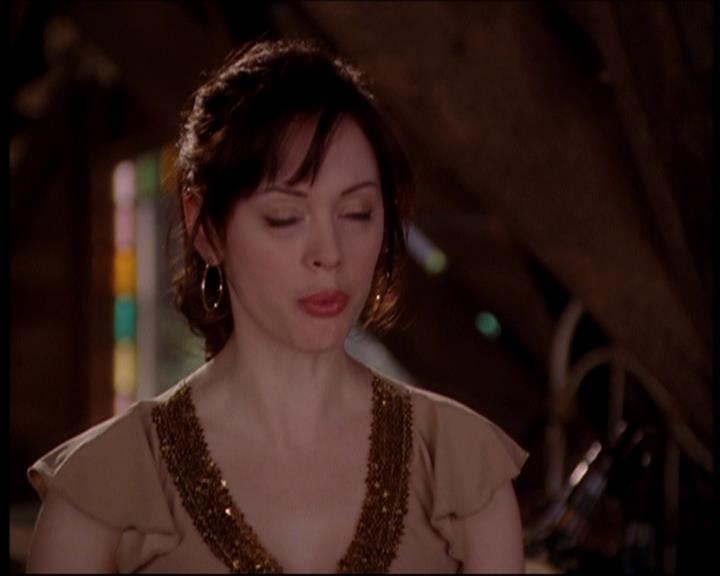 Charmed-Online-dot-714CarpeDemon1720.jpg Charmed-Online-dot-714CarpeDemon1720.jpg