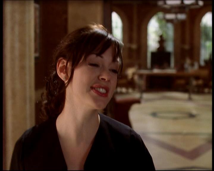 Charmed-Online-dot-715ShowGhouls0015.jpg