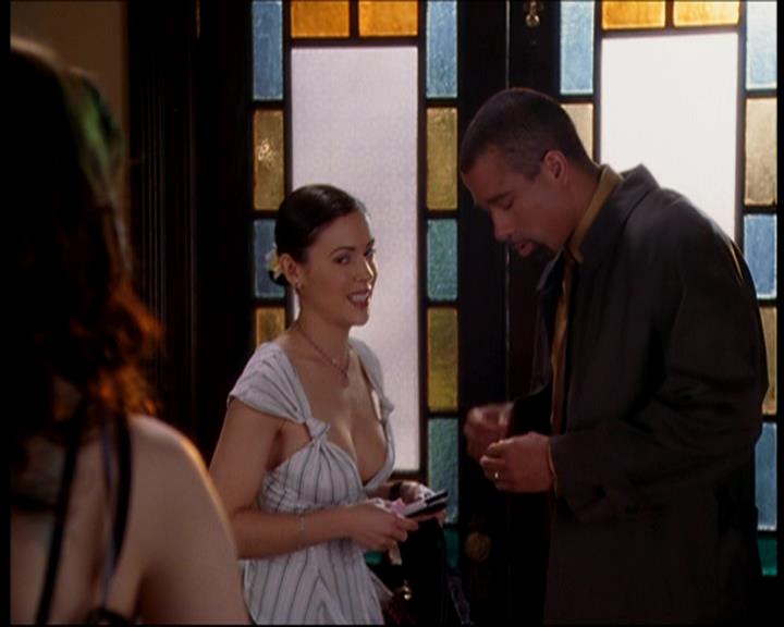 Charmed-Online-dot-715ShowGhouls0388.jpg