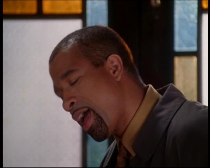 Charmed-Online-dot-715ShowGhouls0423.jpg