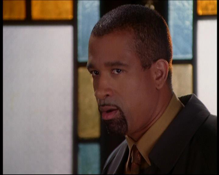Charmed-Online-dot-715ShowGhouls0424.jpg